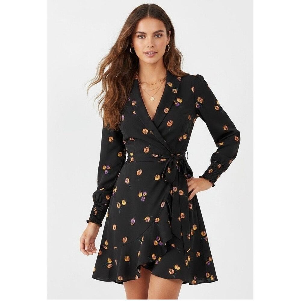 Cabi Black Floral Devine Wrap Mini Dress Long Sleeve V Neck Small Femininize